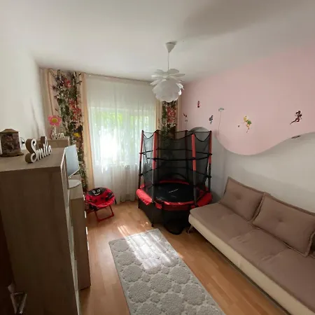 Apartament Lacip Apartment